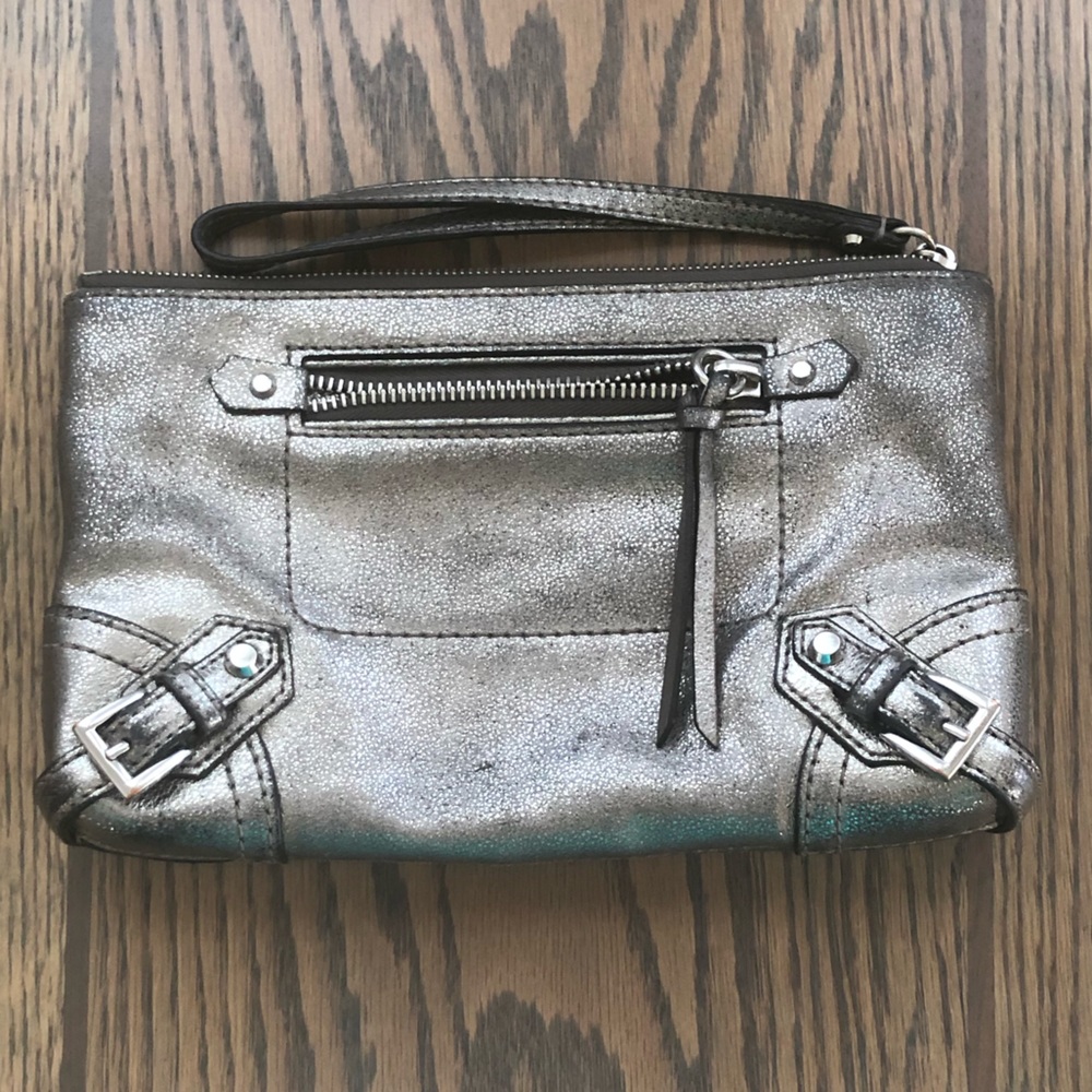 Michael Kors Fallon Oversize Zip Leather Clutch